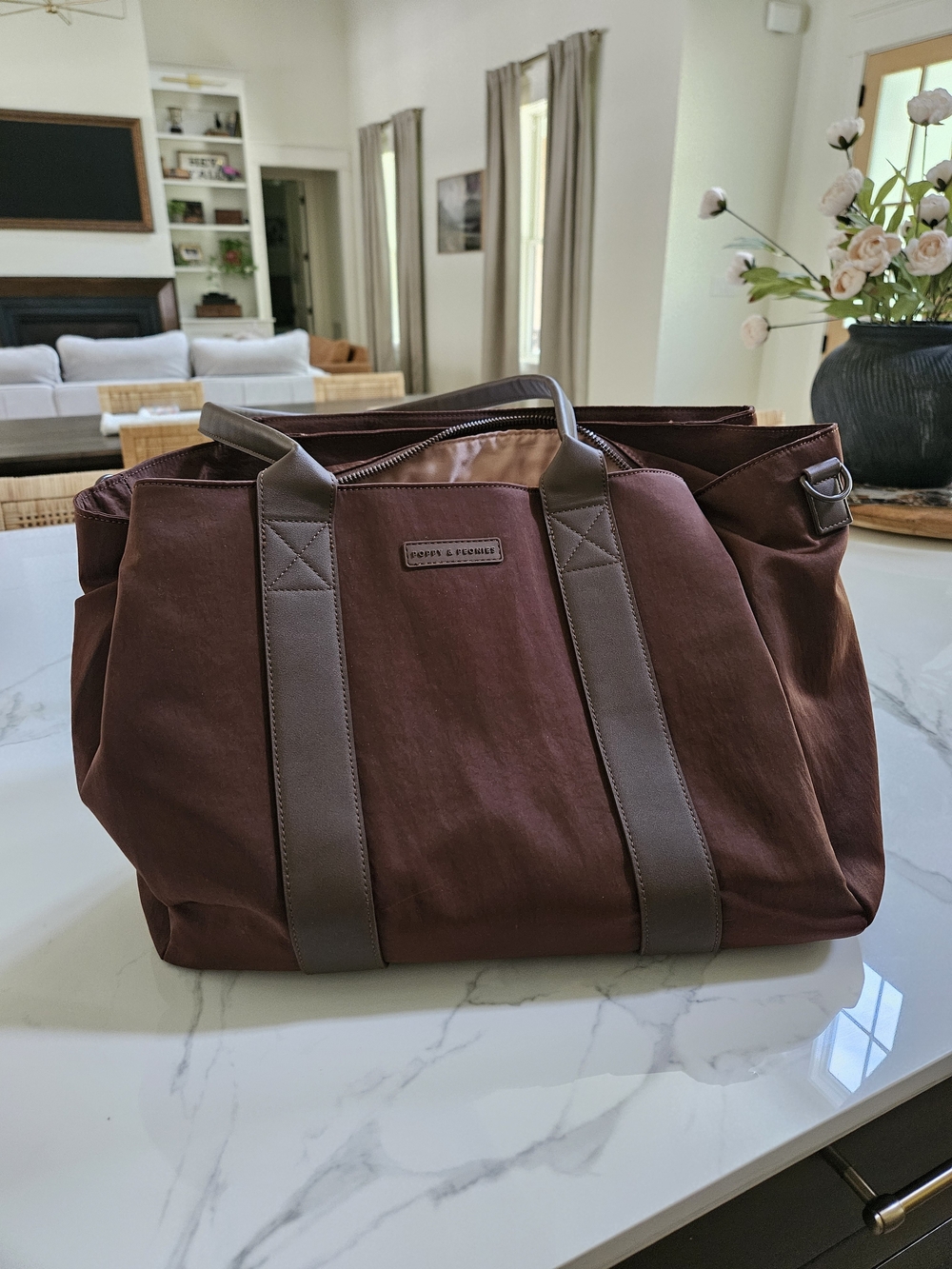 Poppy & Peonies Daily Tote In Espresso